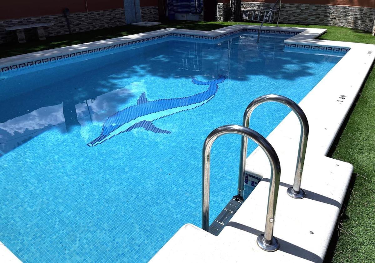 Chalet Los Pinos Con Piscina Privada Novo Sancti Petri Ngoại thất bức ảnh